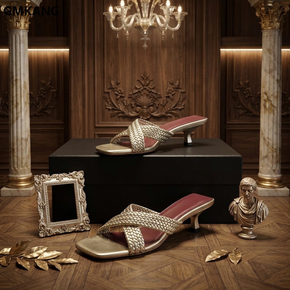 Kitten Heel Women - Chaussons à talon chaton à bout