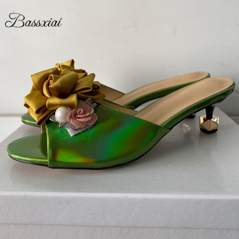 Sandales à fleurs faites à la  - Kitten Heel Women avis et prix
